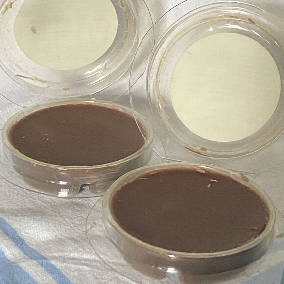 BATH & BODY WORKS Hot Cocoa & Cream Wax Melt Home Fragrance NEW Seasonal 0.97 oz - Picture 3 of 3